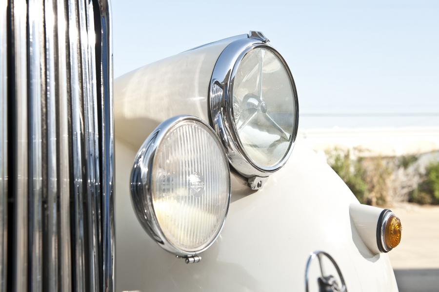  Jaguar Mk V Landaulette 1950 года  (фото 17 из 36)